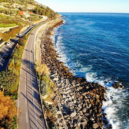 Casa Irene Riva Ligure